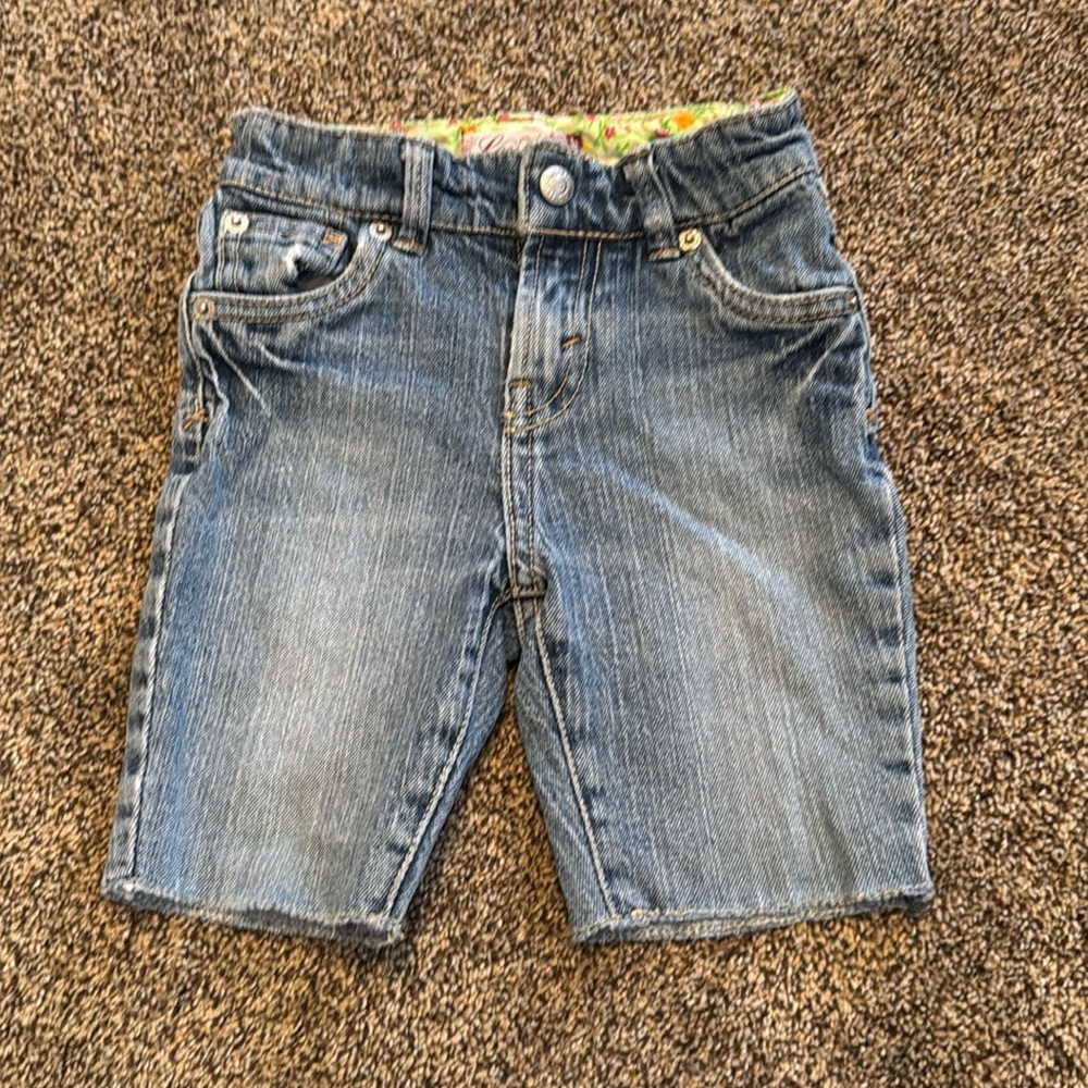 Levi girls shorts